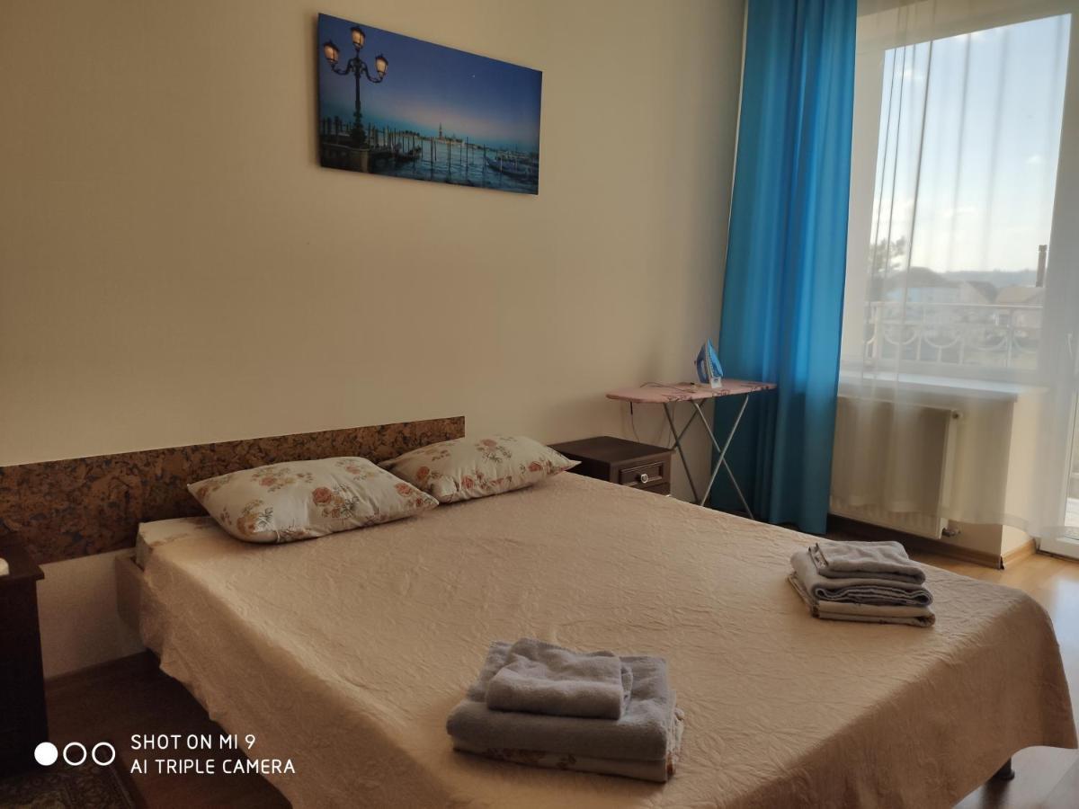 Apartments Domovik Просторная Квартира С Видом На Горы Mukaczewo Zewnętrze zdjęcie